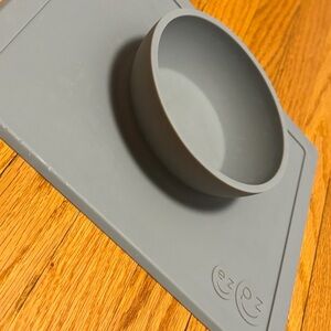 EzPz Silicone Feeding Mat